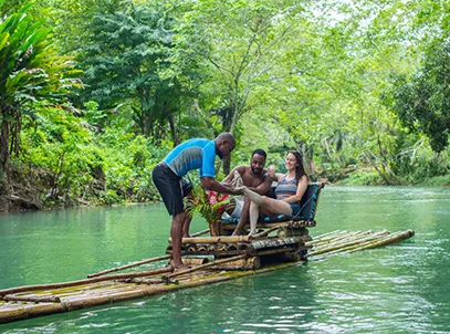 Exclusive Deal Courtyard by Marriott Kingston, Jamaica for Couple -Breakfast - 5 Star